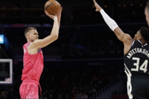 键盘侠|波津身材像字母哥投篮像希尔德！库明加是没技术的约翰逊